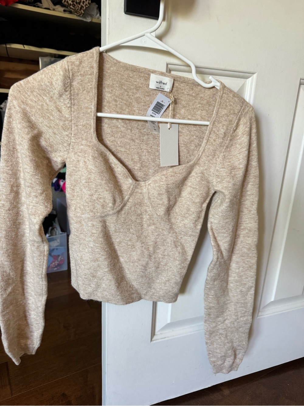 Wilfred Beige Scoop-Neck Long Sleeve Knit Top
